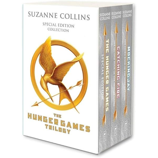The Hunger Games Trilogy Boxed Set|THE HUNGER GAMES: Suzanne